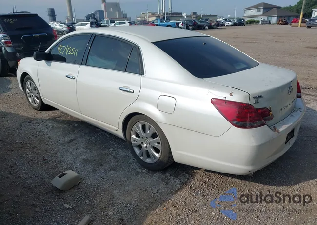 4T1BK36B38U306770: 42743511