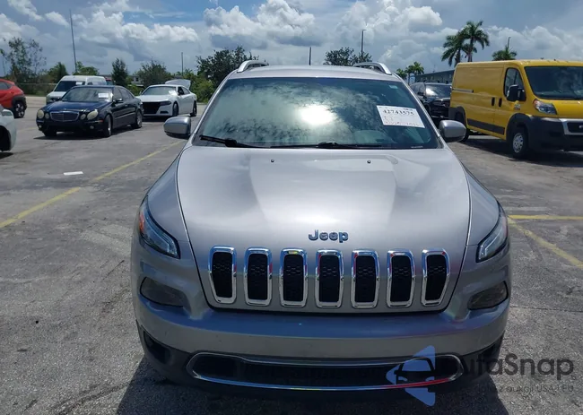 1C4PJLDX5JD605632: 42743575