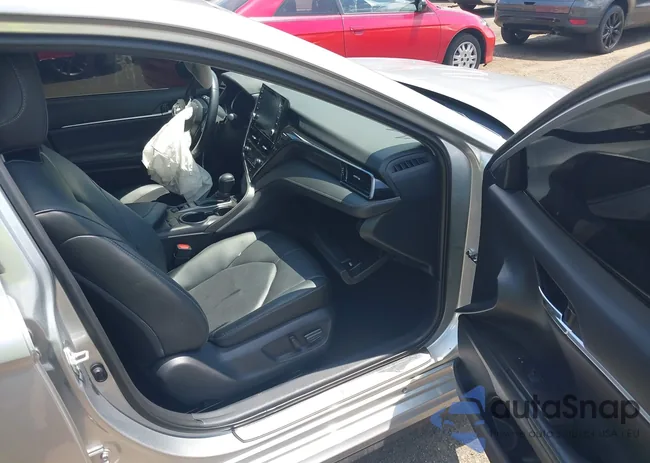 4T1K61AK4NU703772: 42743588