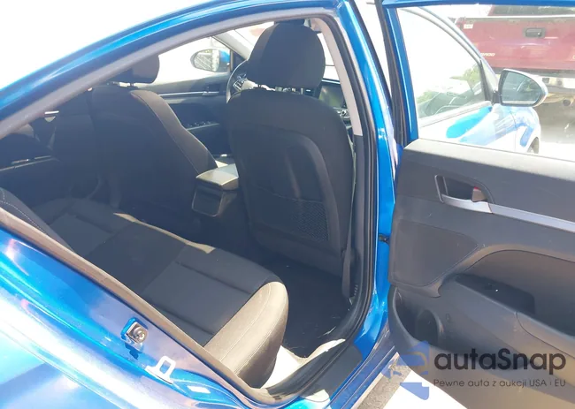 KMHD84LF9HU262990: 42743592