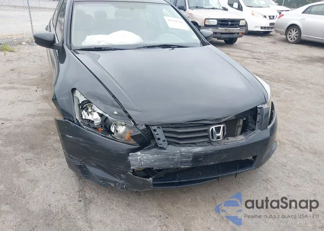 1HGCP2E30AA154079: 42742766