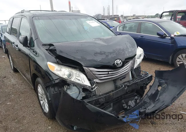 5TDYK3DC2FS635679: 42742824