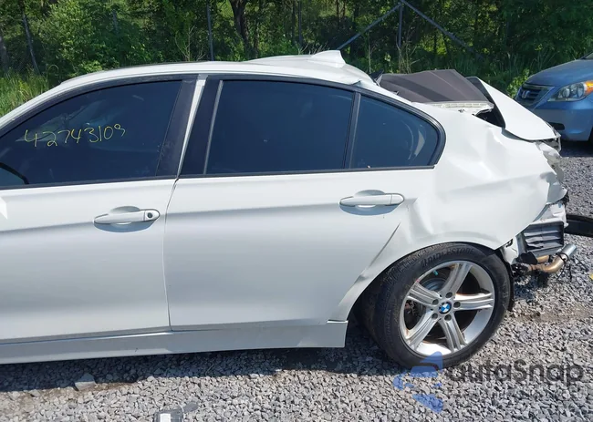 WBA3B5C50FF962152: 42743109