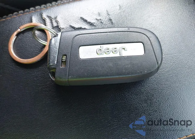 3C4NJCABXJT411852: 42744199