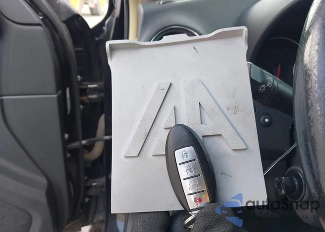 1N4AA5AP2BC830514: 42744247