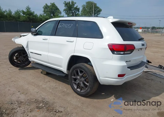 1C4RJFBGXMC671150: 42744257