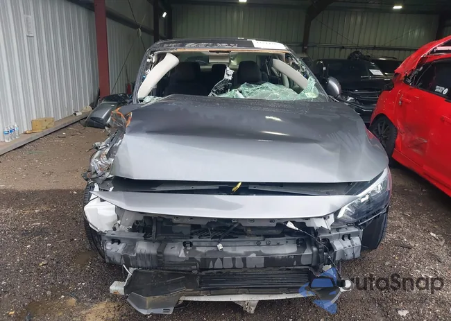 3N1AB8BV9RY219812: 42744387