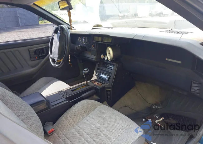 1G1FP23E8ML172704: 42744491