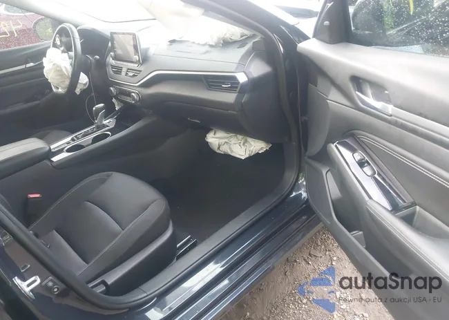 1N4BL4DW2NN422745: 42744497