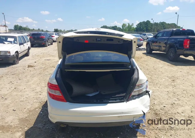 WDDGF5EB3AR089831: 42744570