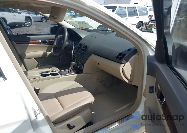 WDDGF5EB3AR089831: 42744570