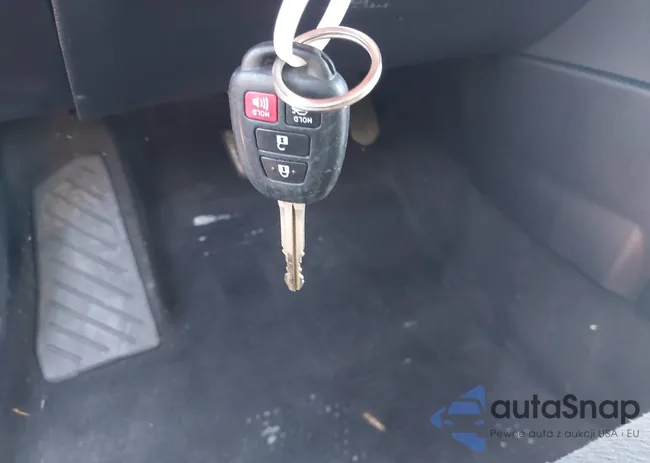 2T1BURHE2HC868858: 42743756