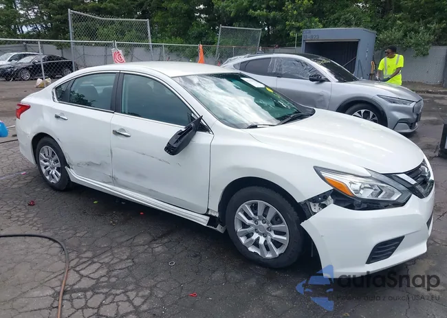 1N4AL3AP6GC199708: 42743825