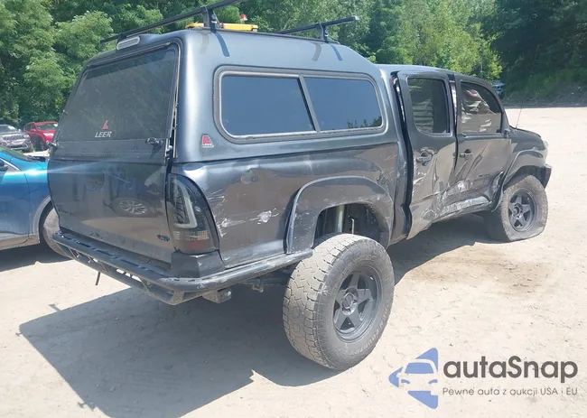 3TMLU4EN4CM095824: 42743827