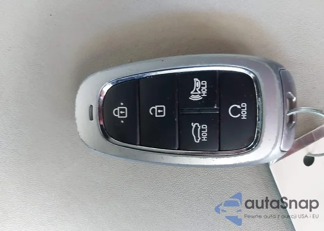 KMHL64JA8MA163906: 42743864