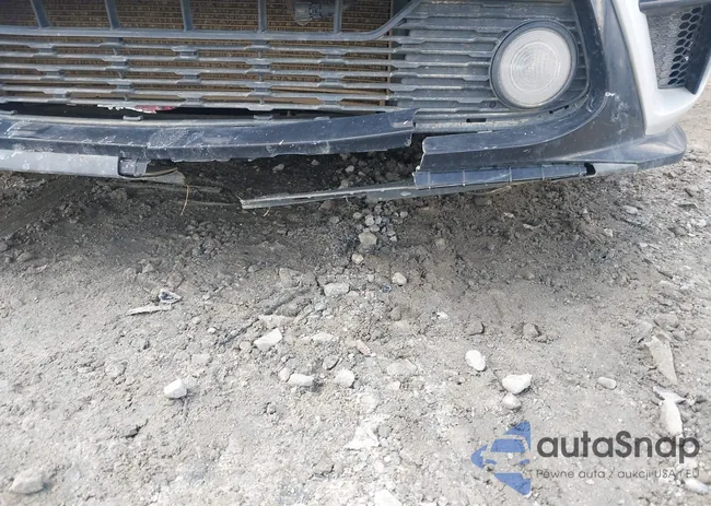 3KPF24AD7ME318479: 42743917