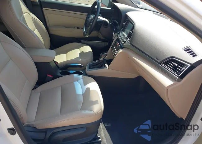 5NPD84LF0HH162985: 42743980