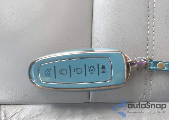 1FMCU9J93JUA65367: 42744055