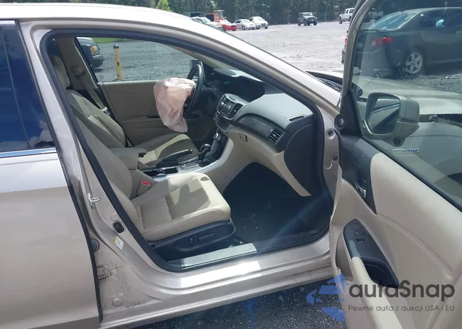 1HGCR6F7XFA005382: 42745217