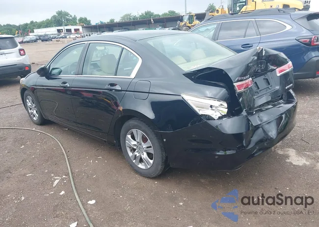 1HGCP2F60CA098835: 42745431