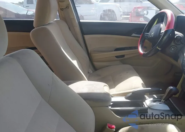 1HGCP2F41CA161908: 42745456