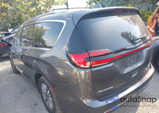 2C4RC1L79MR602839: 42745473