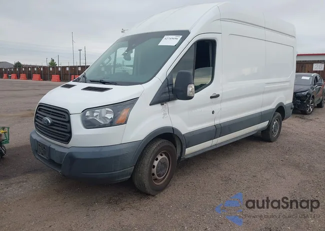 1FTYR2XG7JKA11705: 42745696