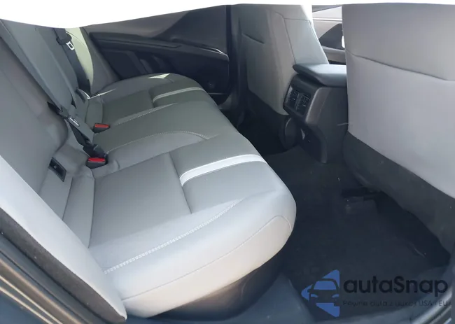 4T1DBADK2SU008878: 42744756