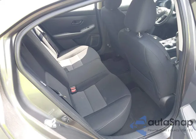 3N1AB8CV2RY211727: 42744888