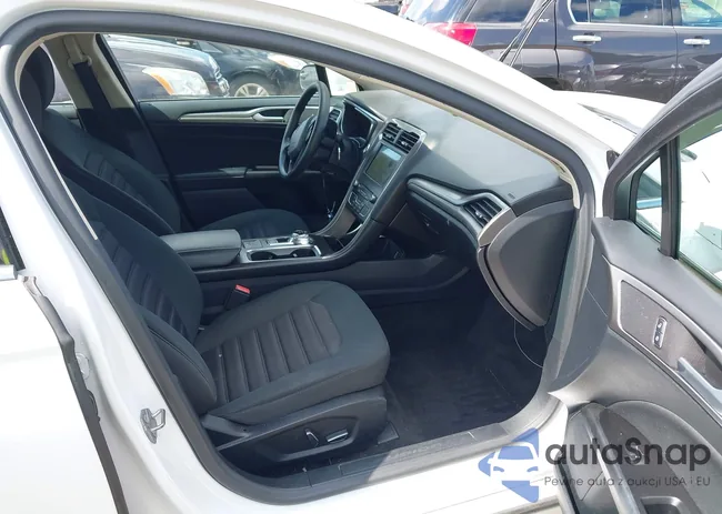 3FA6P0H73HR388043: 42744980