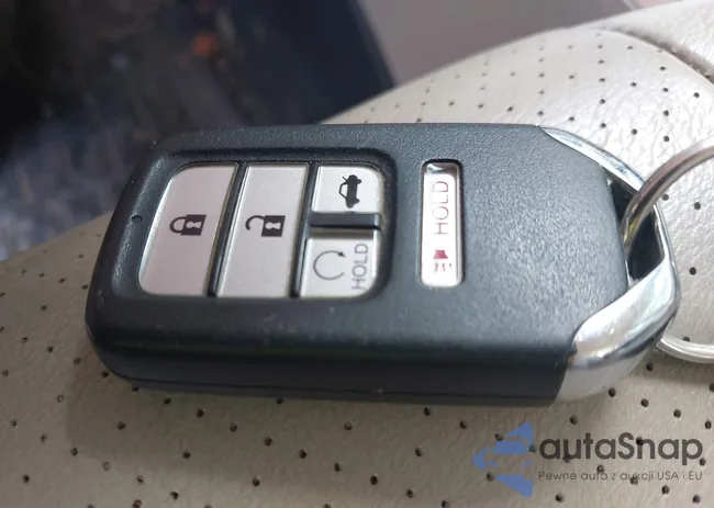 1HGCR3F02GA014189: 42746150