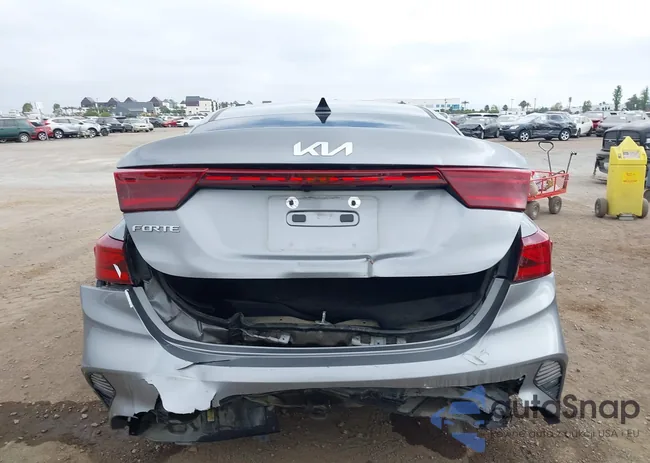 3KPF24AD2NE461650: 42746211