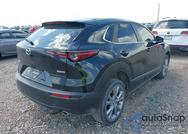 3MVDMABL3MM226165: 42746327