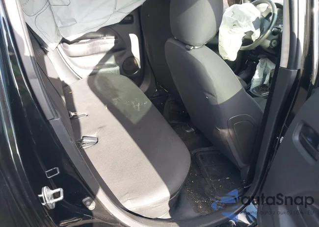 ML32A3HJ8FH046998: 42746347