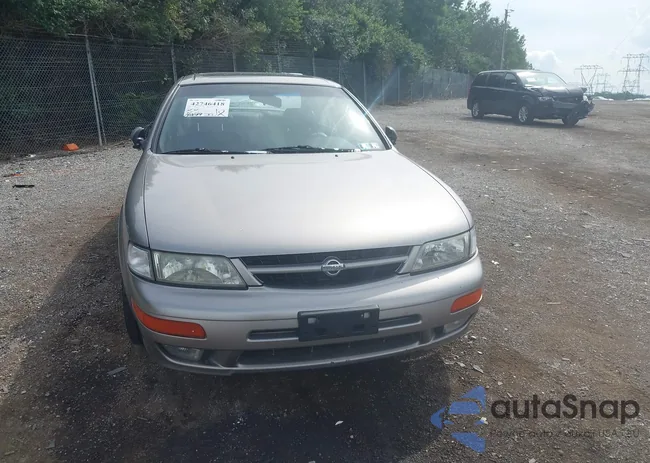 JN1CA21A4XT107867: 42746418