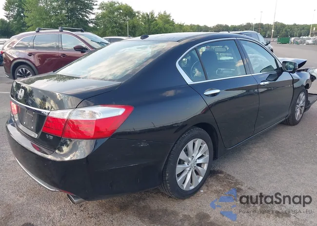 1HGCR3F85FA024283: 42746718