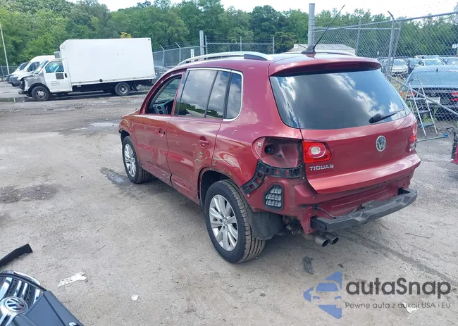 WVGBV7AX7AW000814: 42745809