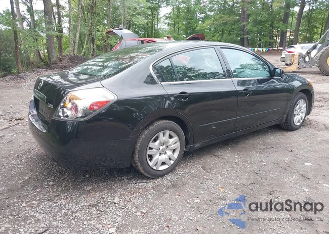 1N4AL2AP6CN495093: 42745968