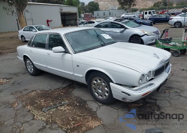 SAJDA14C61LF39039: 42746029