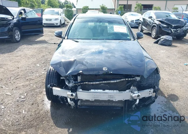 WDDWF4JB7JR418588: 42747154