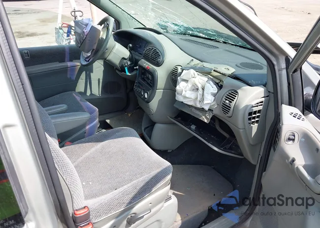 1B4GP44R2VB303249: 42747176