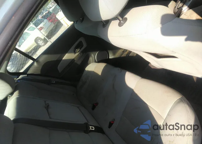 1G1PF5SC9C7220694: 42747343