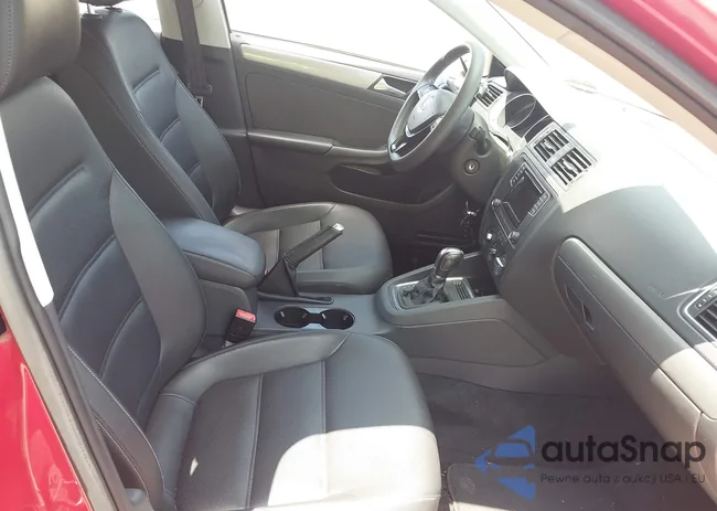 3VWDB7AJXJM236405: 42747435