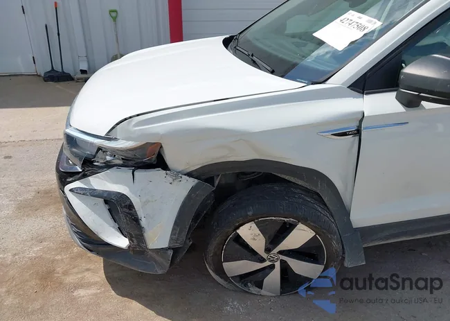 3VVMX7B22PM357063: 42747508