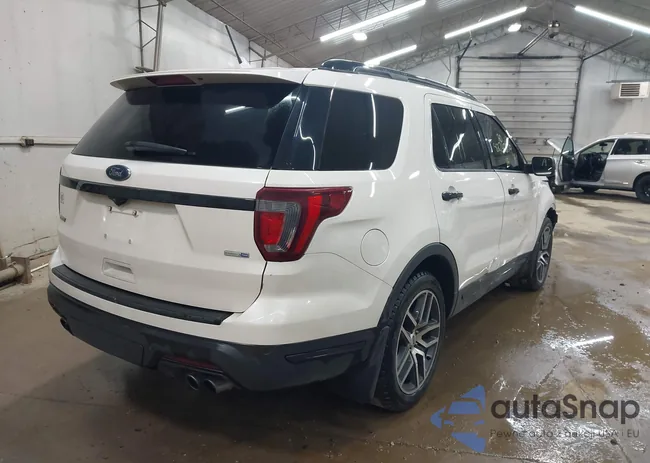 1FM5K8GT6JGA03889: 42747579