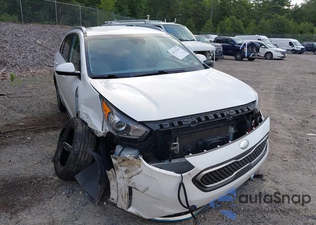 KNDCM3LD7K5235308: 42747593