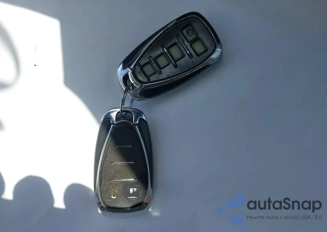 1G1ZE5ST2GF187870: 42747633