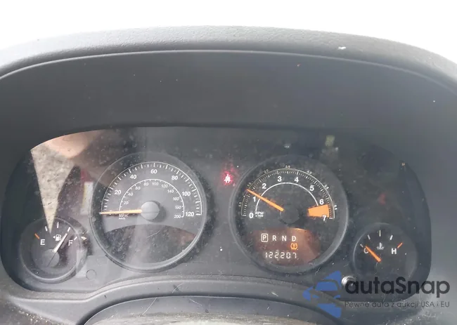 1C4NJRFB1ED809572: 42747639