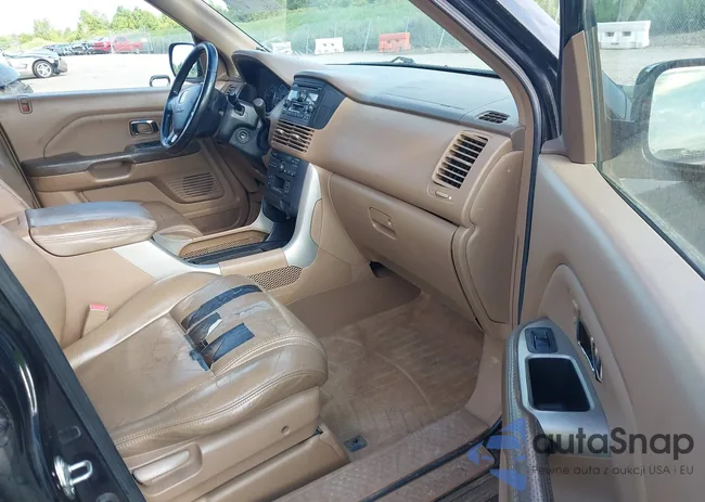 2HKYF18524H565219: 42747667