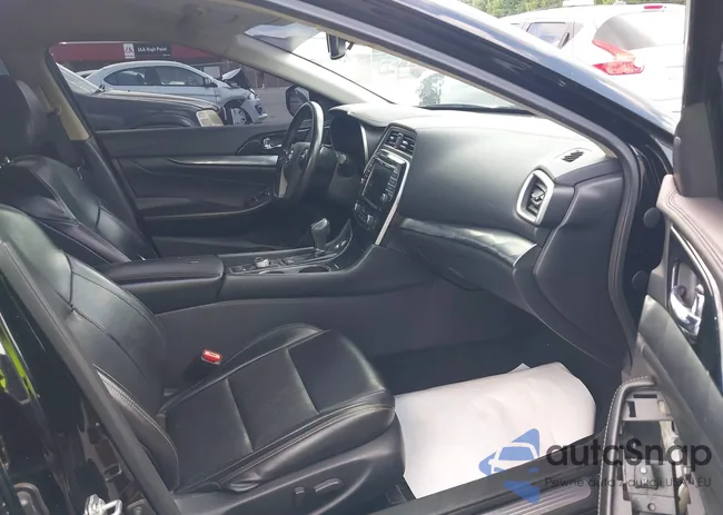 1N4AA6CV5LC364726: 42747680